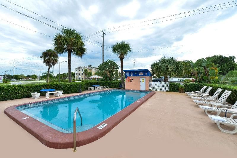 Budget Inn Okeechobee 3