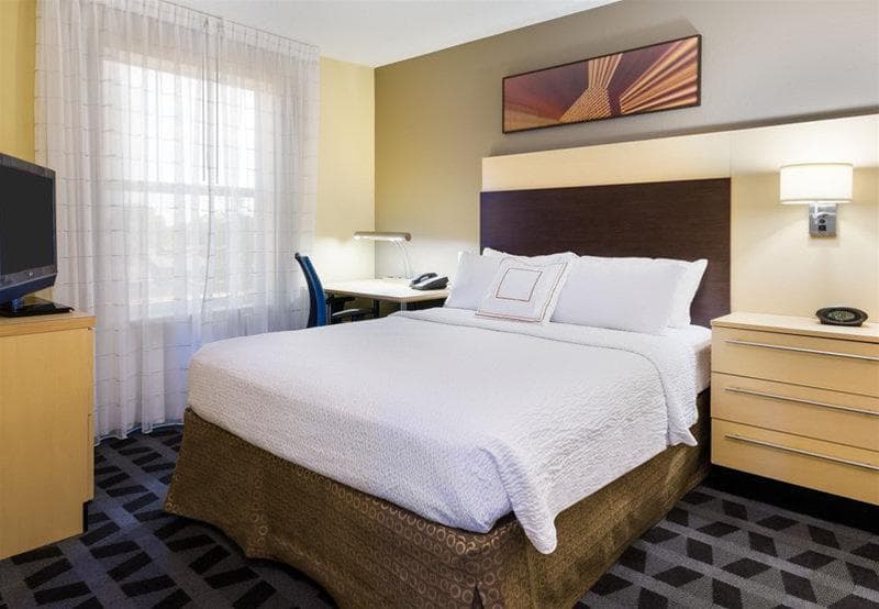 TownePlace Suites Pensacola 4