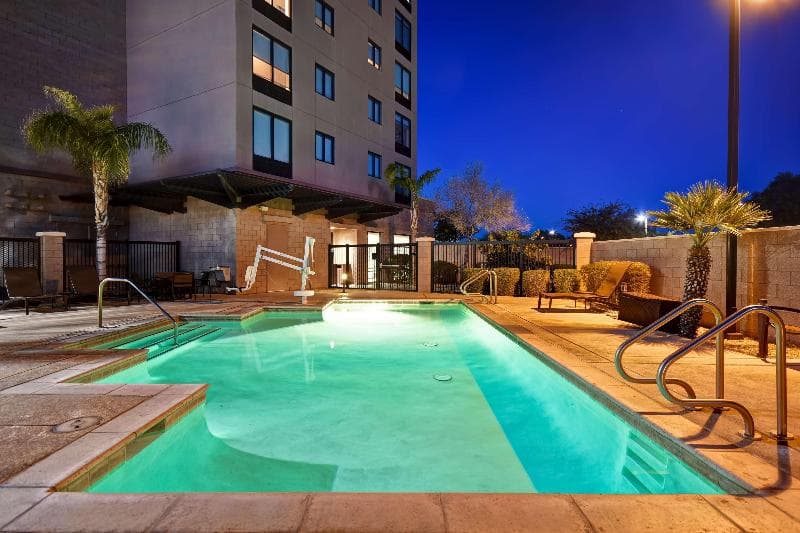 Hyatt Place Phoenix Gilbert 5