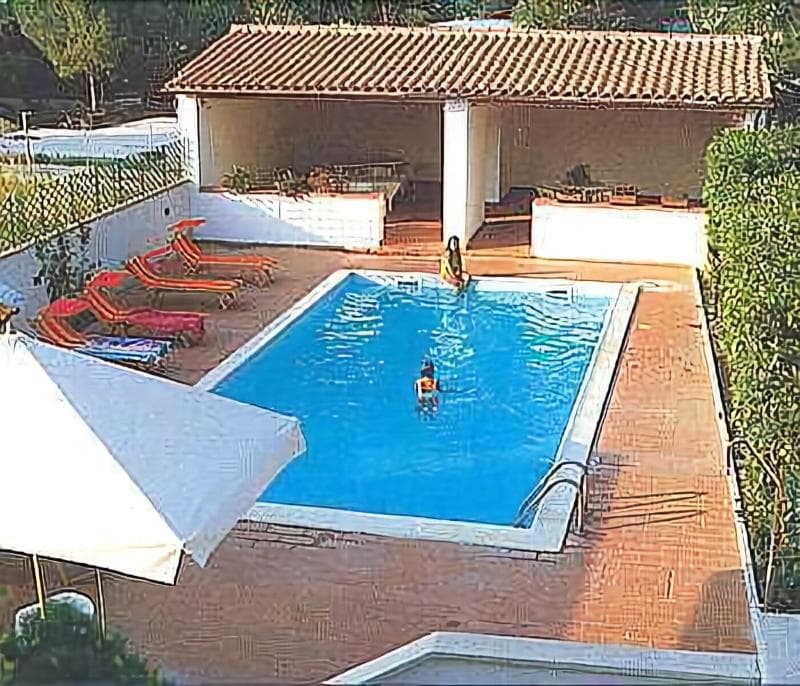 Boni Cerri photo 1