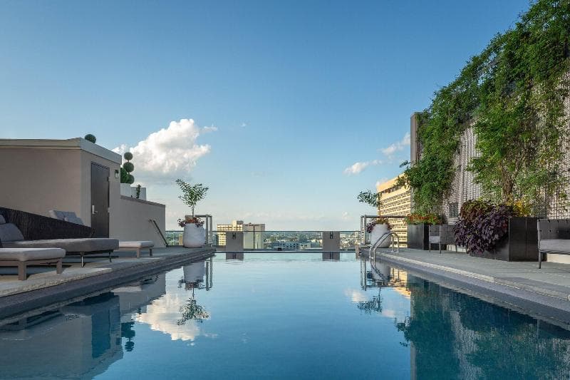 The Windsor Suites 1