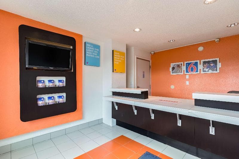 Motel 6 Beaverton 5