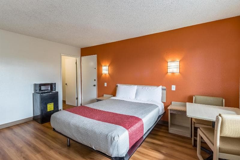 Motel 6 Beaverton 4