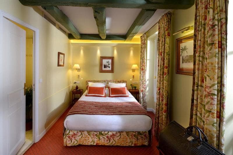 Le Relais Montmartre 3
