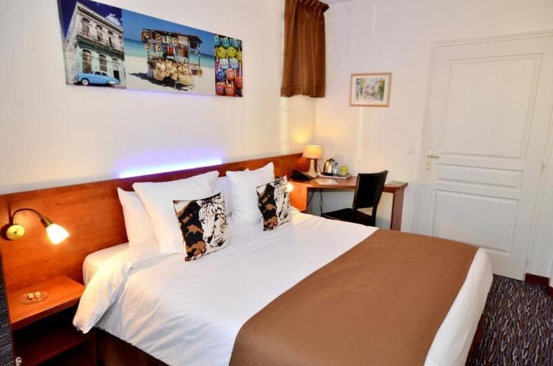 Brit Hotel Du Fort 4