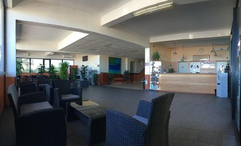 Tahiti Airport Motel 5