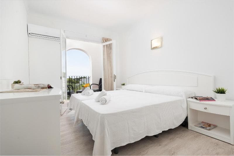 Hostal Talamanca photo 1