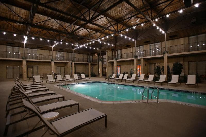 Radisson Philadelphia Northeast 5
