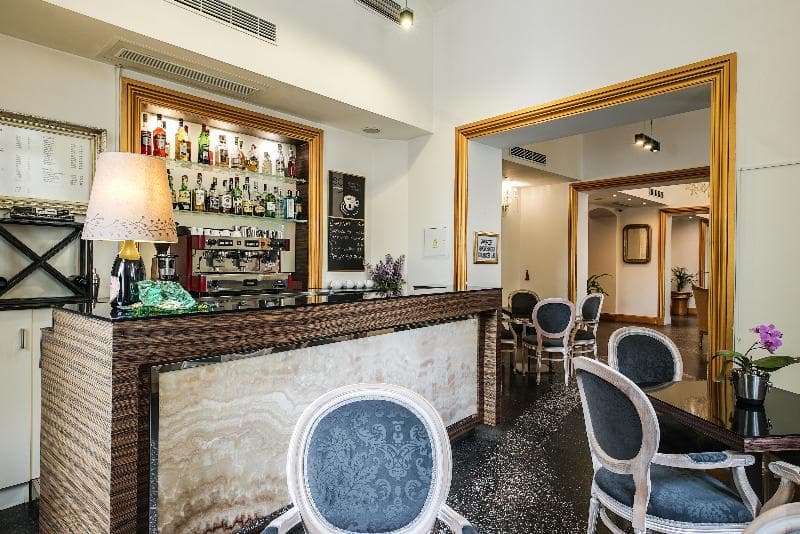 Hotel Assenzio Prague 4