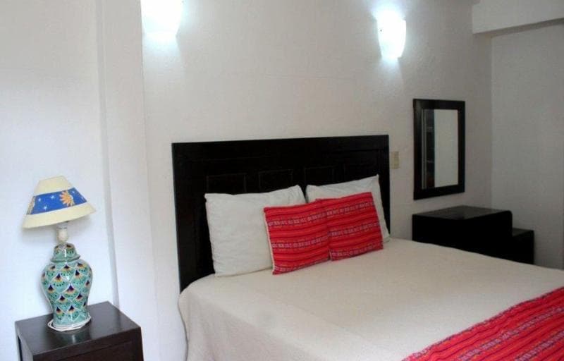 La Iguana Vallarta LGBT - Adults Only - Romantic Zone - Party Clubbing Street 4
