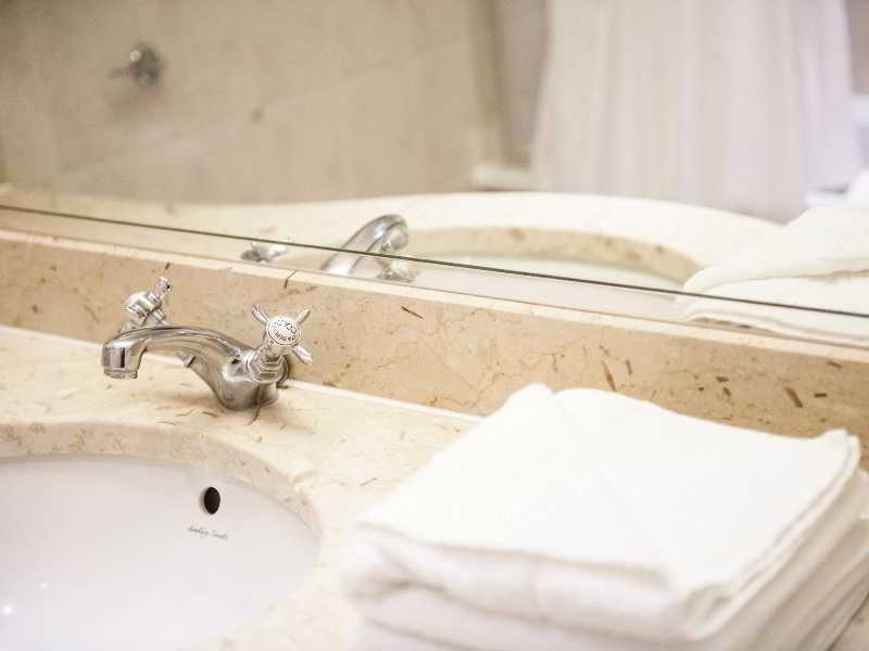 Solent Hotel & Spa 3