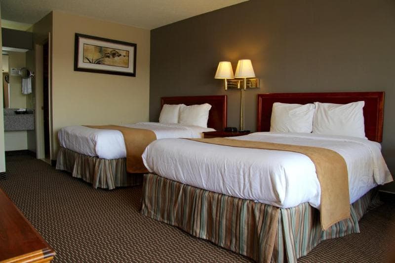 Regency Inn Eddyville 5