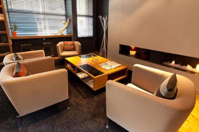 Fred Hotel 4