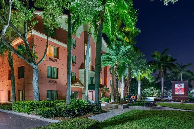 Best Western Plus Palm Beach Gardens Hotel & Suites photo 1