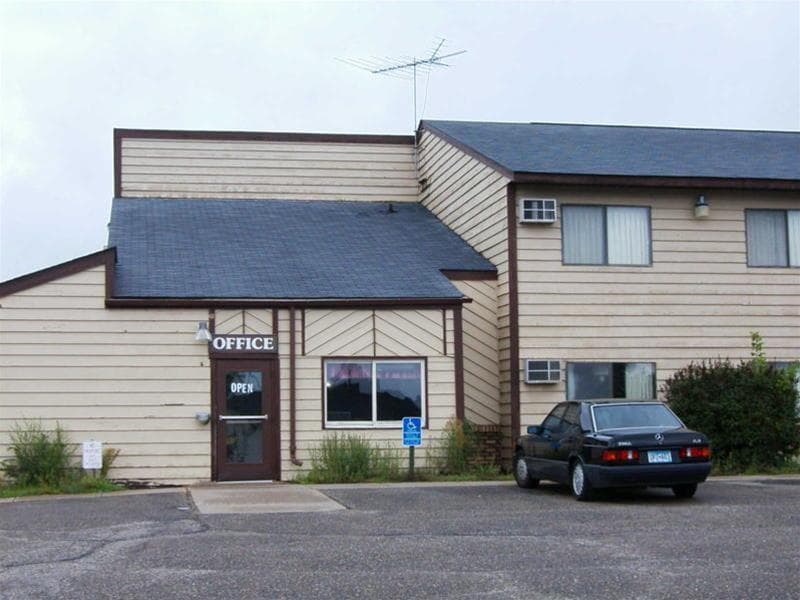 Rum River Motel Princeton main