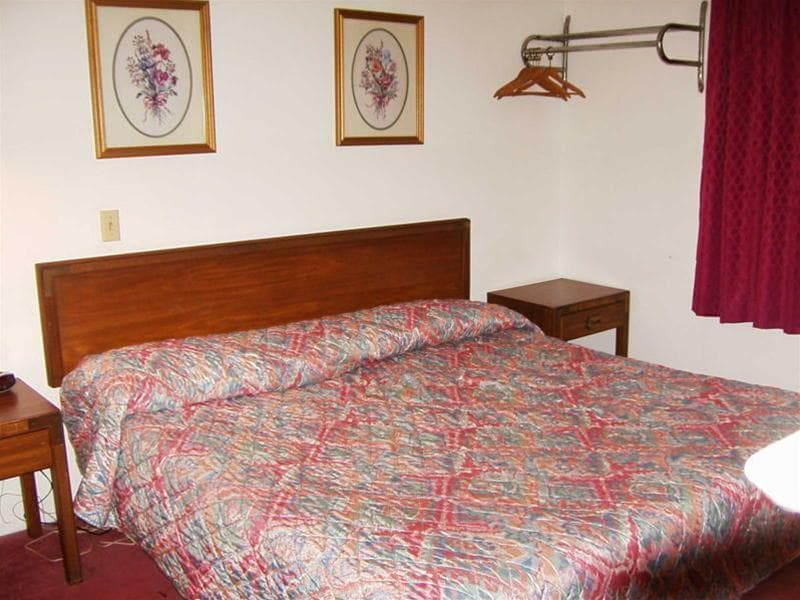 Rum River Motel Princeton 3