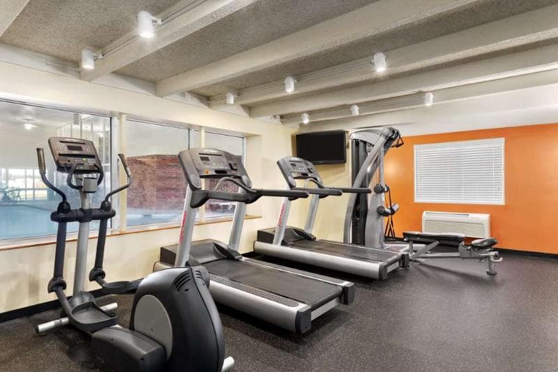Country Inn & Suites By Radisson, Woodbury, Mn 4