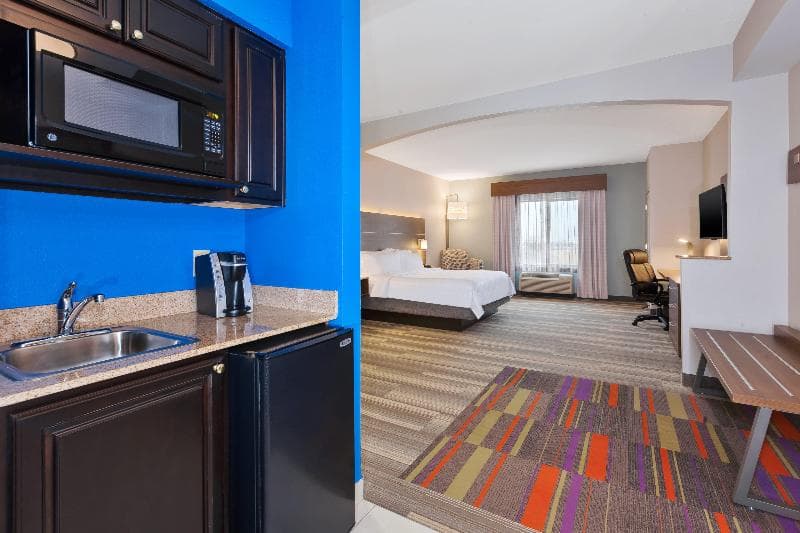 Holiday Inn Express Hotel & Suites Doylestown 3
