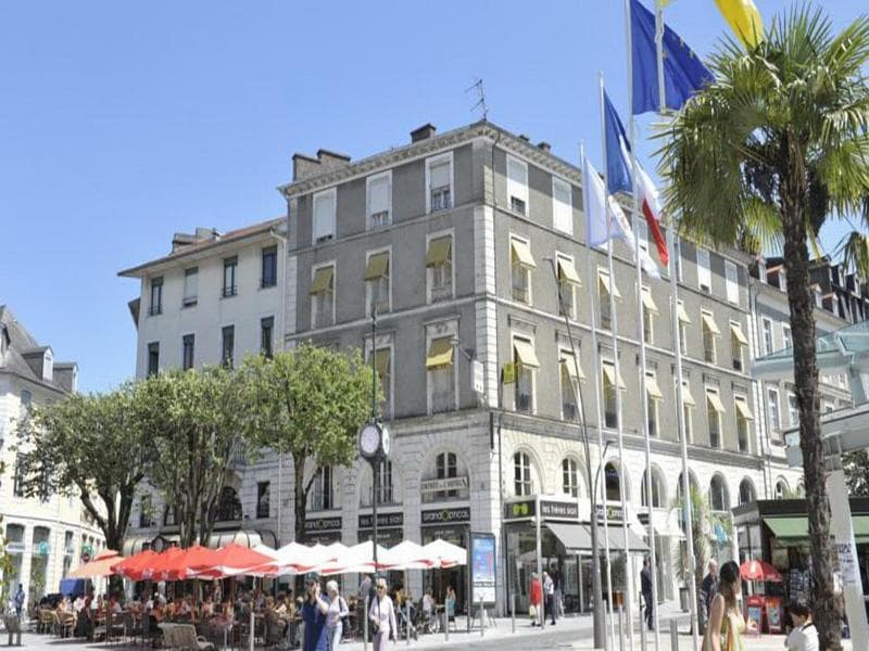 Hôtel Le Bourbon photo 1