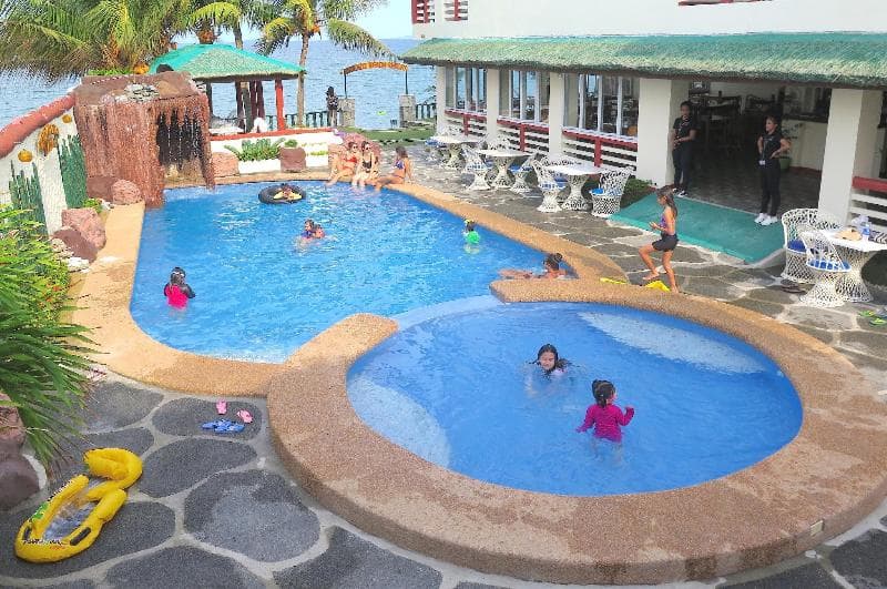 Badladz Beach Resort 3
