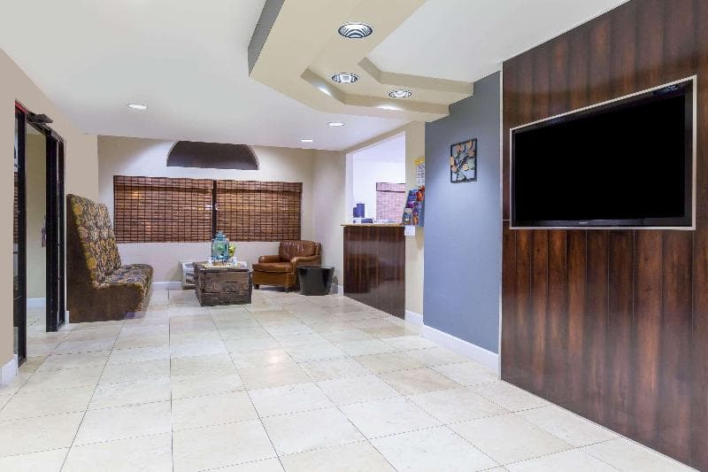 Days Inn by Wyndham Camp Verde 4