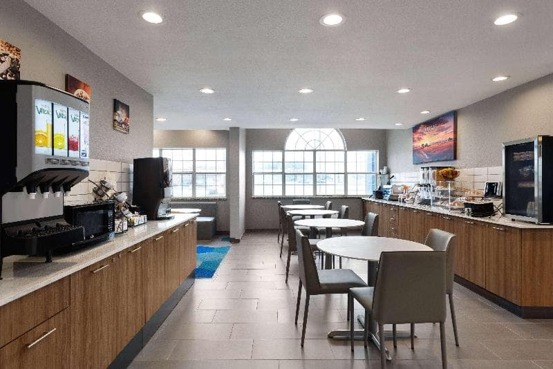 Microtel Inn & Suites By Wyndham Independence 2