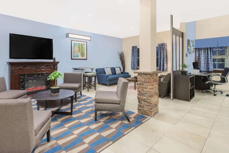 Microtel Inn & Suites By Wyndham Waynesburg 4