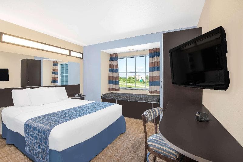 Microtel Inn & Suites By Wyndham Waynesburg 3