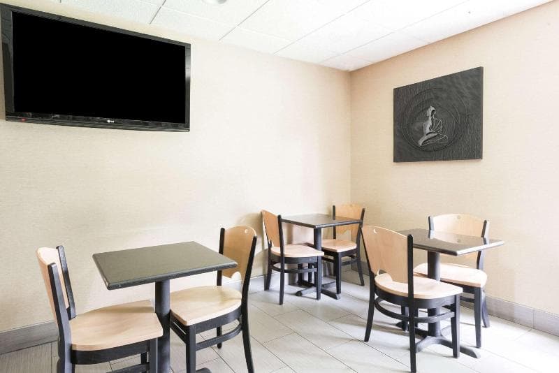 Super 8 By Wyndham Mars/Cranberry/Pittsburgh Area 5