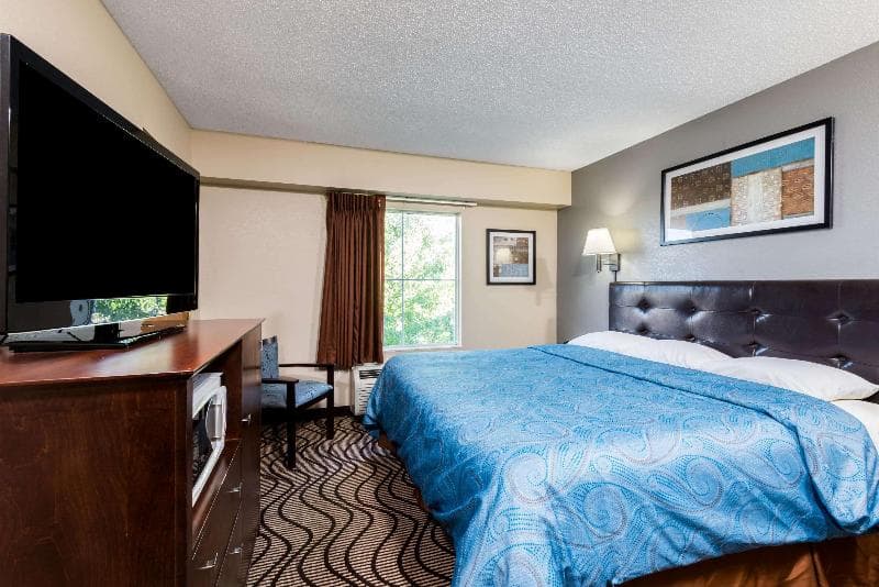 Super 8 By Wyndham Mars/Cranberry/Pittsburgh Area photo 1