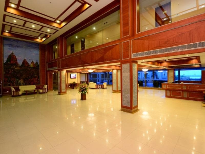 The Chariot Resort & Spa main