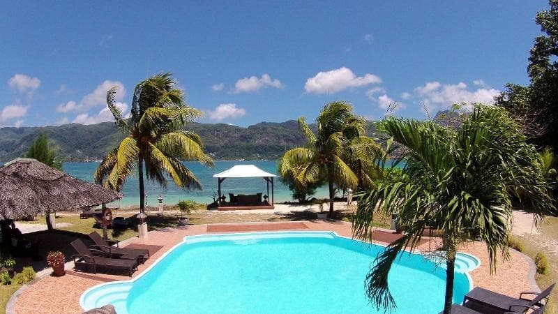 L'habitation Cerf Island Hotel 3