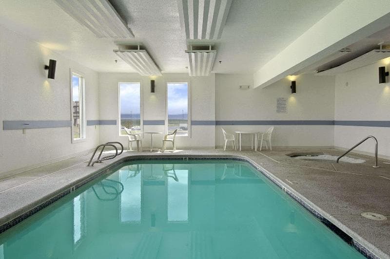 Super 8 by Wyndham Pendleton 3