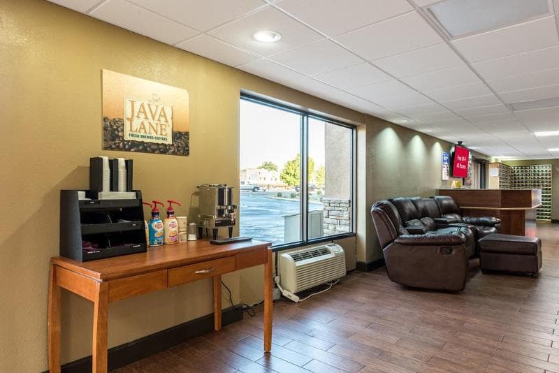 Red Roof Inn & Suites Pigeon Forge - Parkway 4