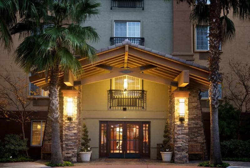 Larkspur Landing Hillsboro 4