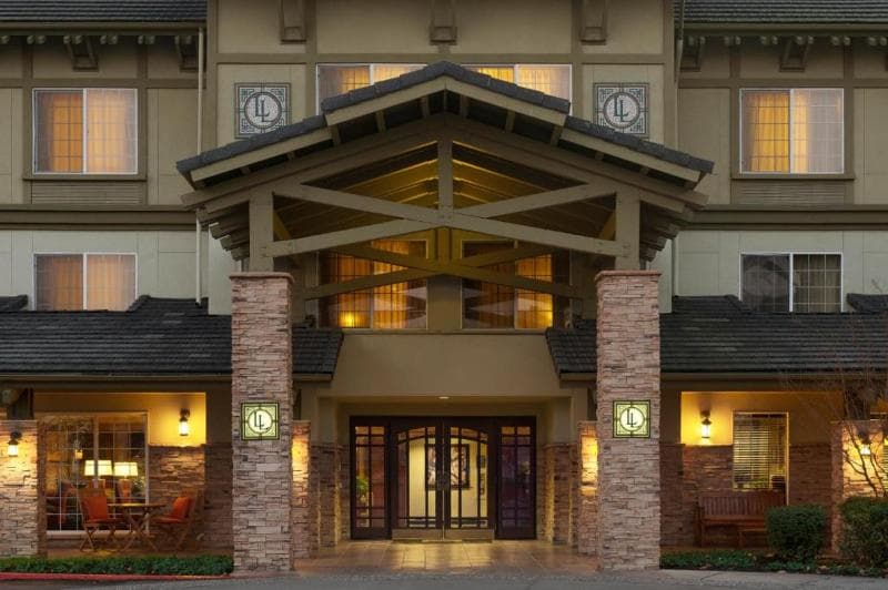 Larkspur Landing Hillsboro 5