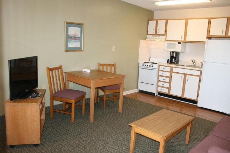 Affordable Suites 2