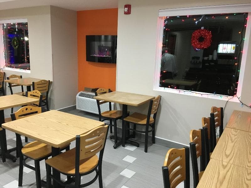 Travel Inn And Suies main