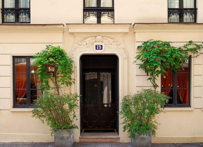 Hotel Bourg Tibourg 4