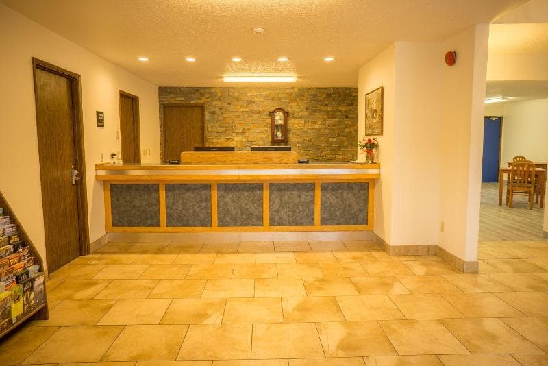 Sunnyside Inn & Suites main