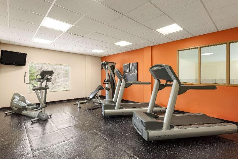Country Inn & Suites By Radisson, Princeton, Wv 2
