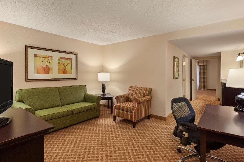 Country Inn & Suites By Radisson, Princeton, Wv 4