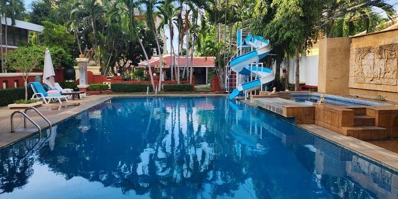 Riviera Resort Pattaya 3