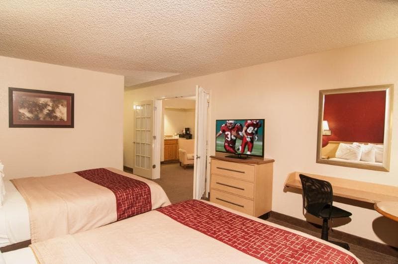 Red Roof Inn & Suites Pensacola East - Milton 3
