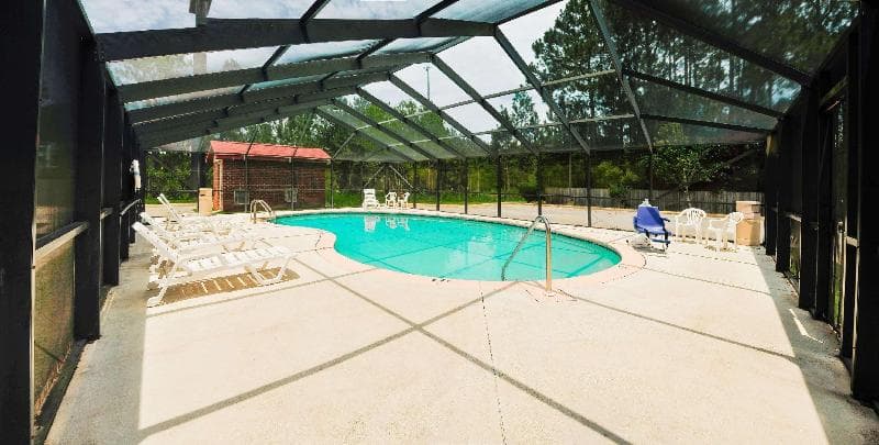 Red Roof Inn & Suites Pensacola East - Milton 2