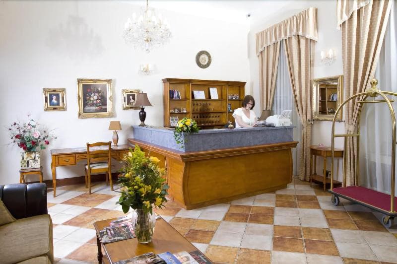 Chateau Zbiroh 4