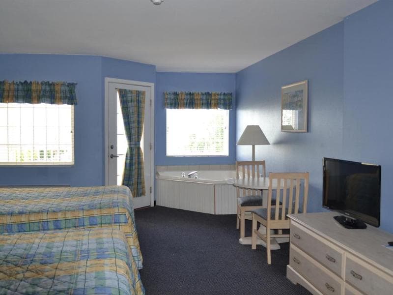 South Beach Resort Hotel 4