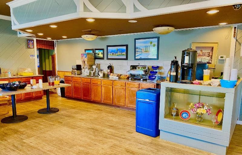 Days Inn by Wyndham Pensacola - Historic Downtown 3