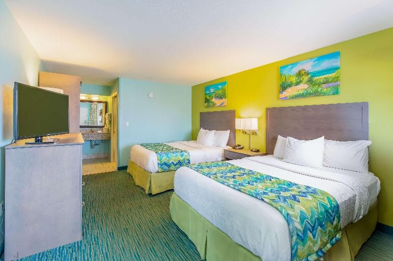Days Inn Pensacola Beachfront 4