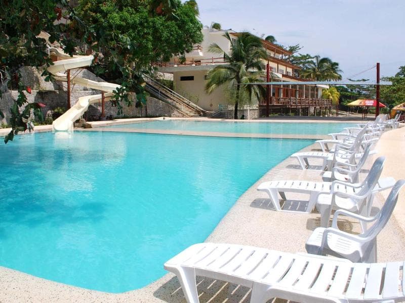 Almont Beach Resort photo 1